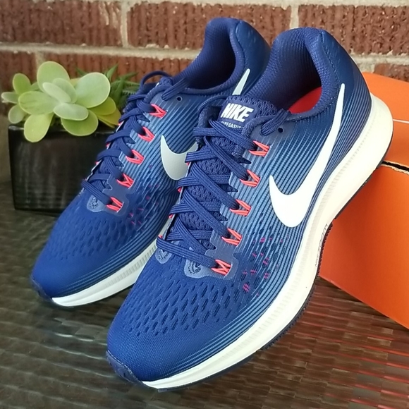 Nike Shoes - Nike Air Zoom Pegasus 34 Running Shoe Womens